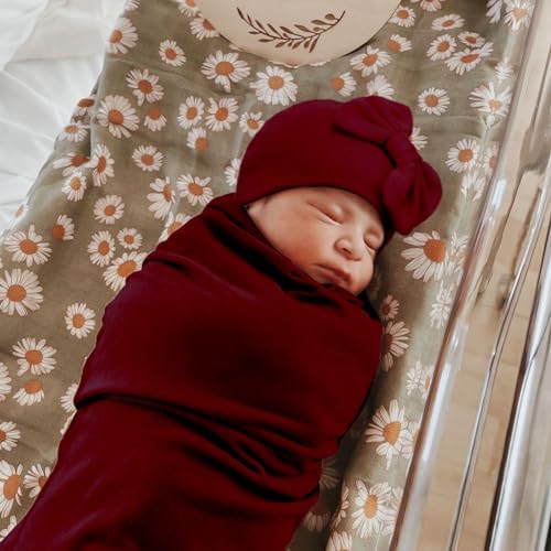 AQOKKA Newborn Swaddle Blanket with Bow Hat Mittens Wooden Card Set 1