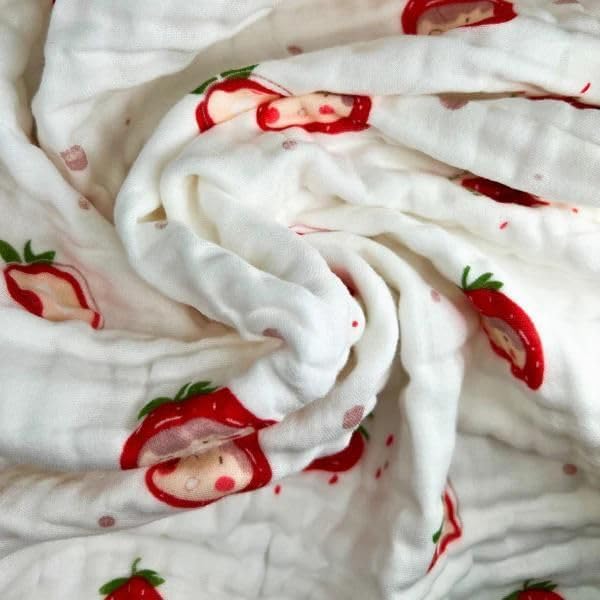 Boucle Home Baby Cotton Receiving Blanket with Strawberry Pattern 1
