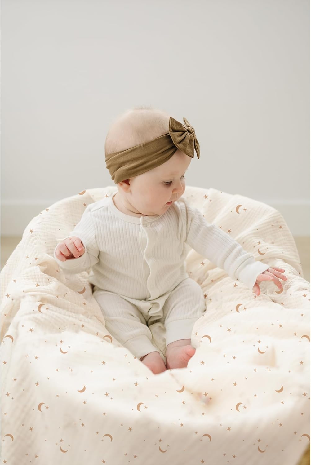 Konssy 3 Pack Muslin Swaddle Blankets for Newborn 1