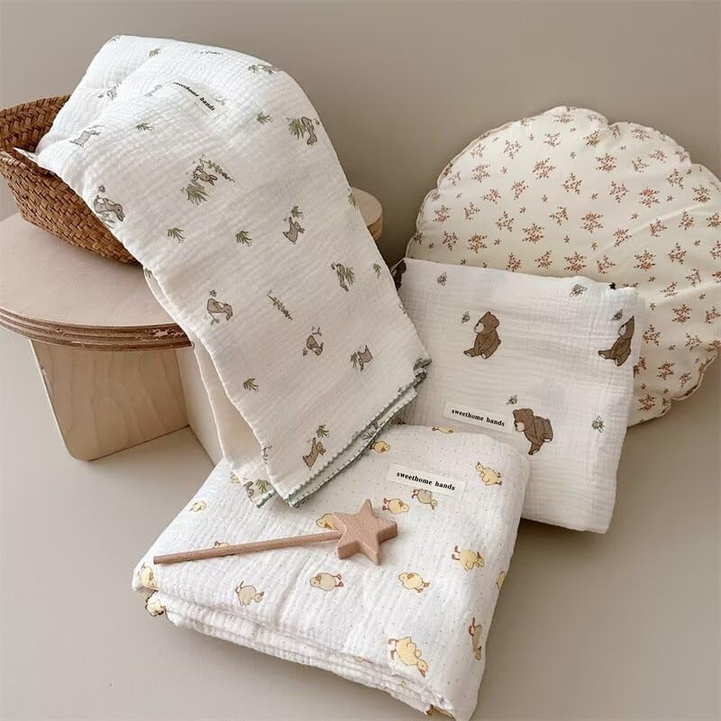 BuLuTu 47x51 Inch Muslin Cotton Baby Blanket with Bear Bee Pattern