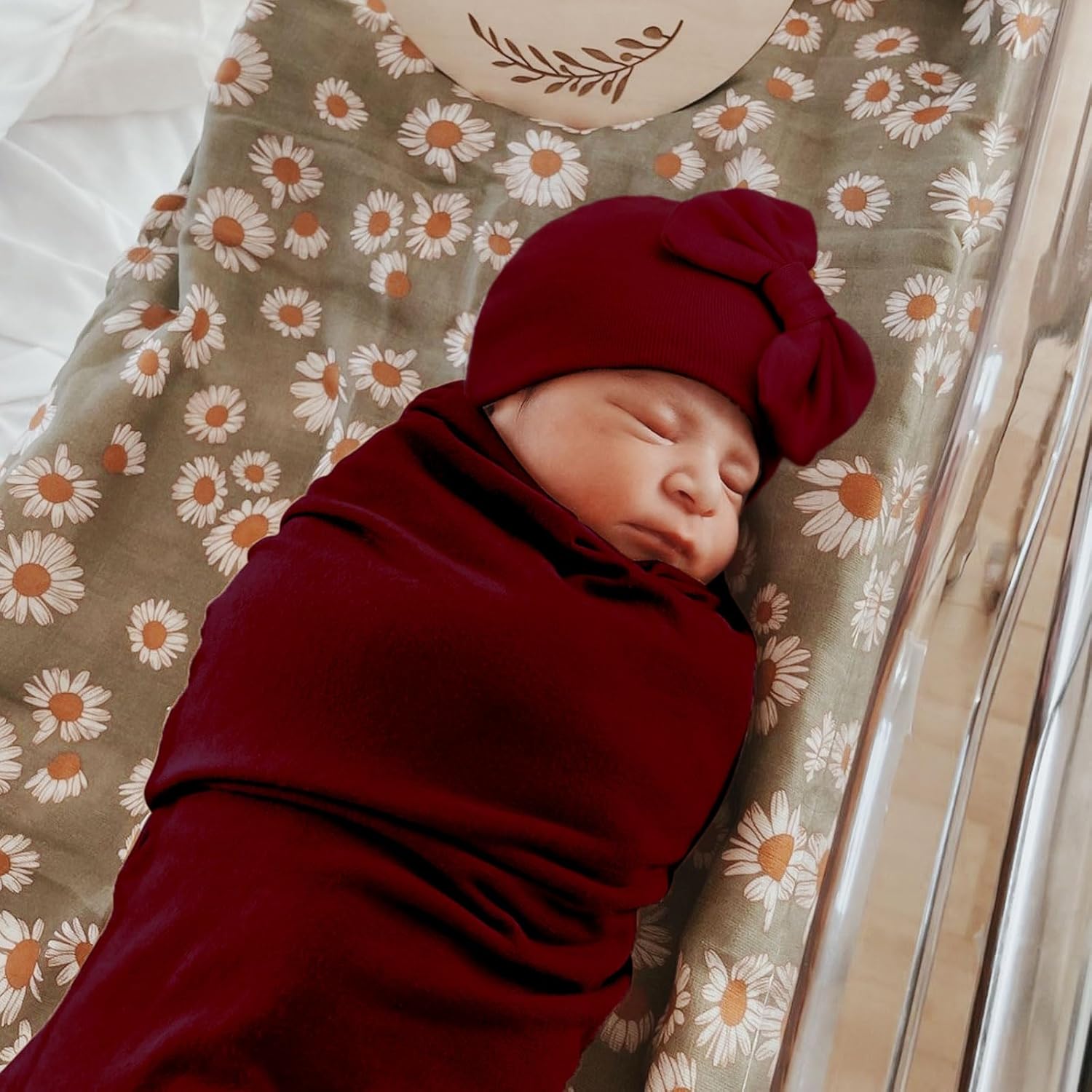 AQOKKA Newborn Swaddle Blanket with Bow Hat Mittens Wooden Card Set 1