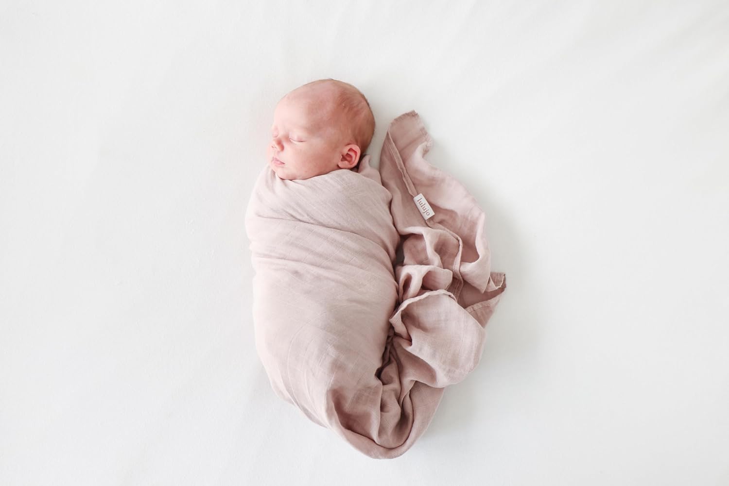 Lulujo Baby Swaddle Blankets 2-Count Set 1