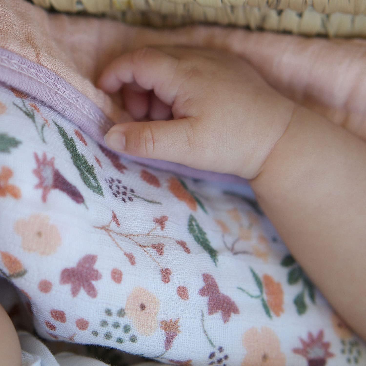 RED ROVR Organic Cotton Muslin Blanket - 30 x 40 Mauve Meadow