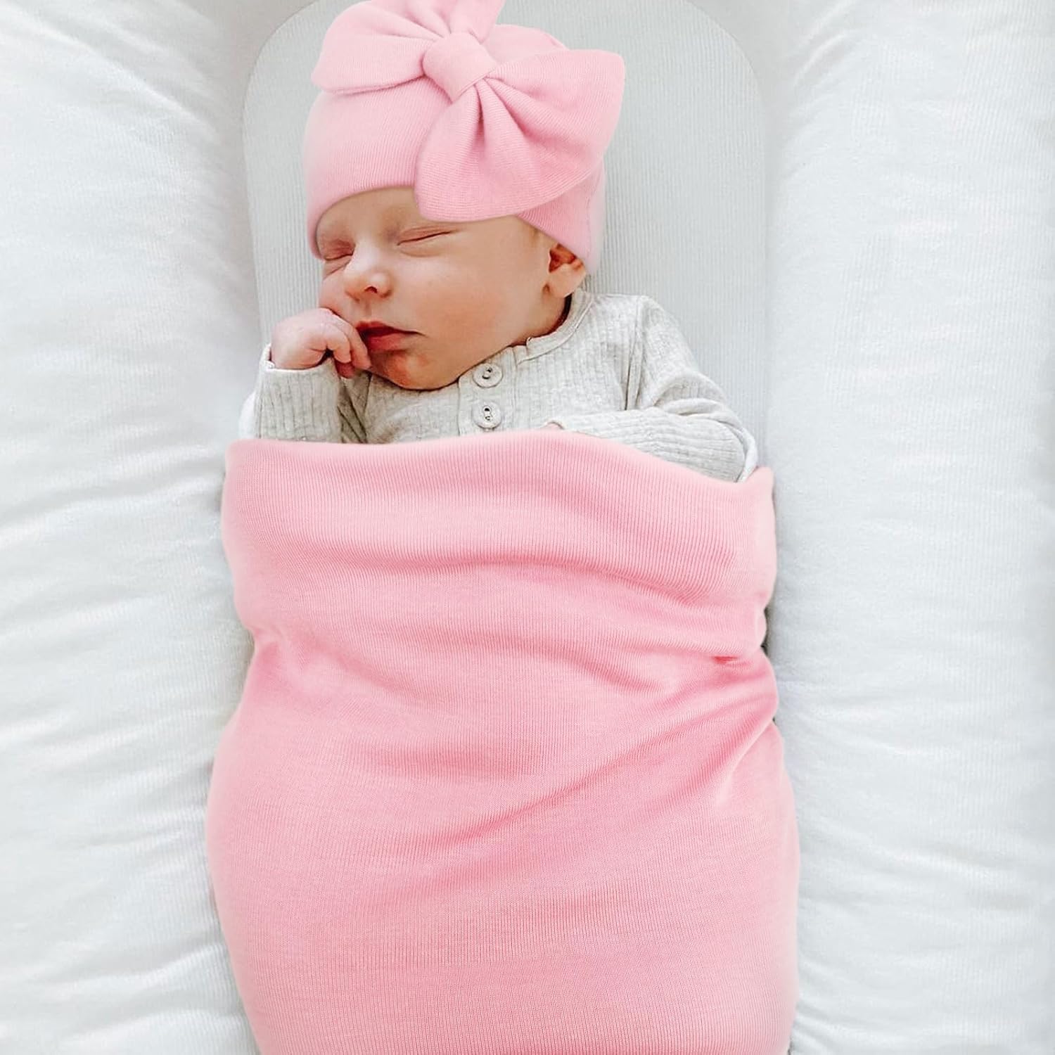 AQOKKA Newborn Swaddle Blanket with Bow Hat Mittens Set