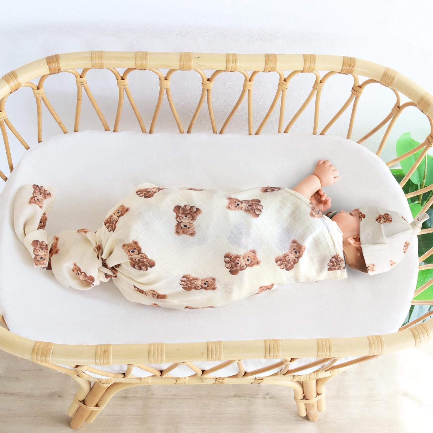 LifeTree Muslin Swaddle Blanket with Bear Hat Set