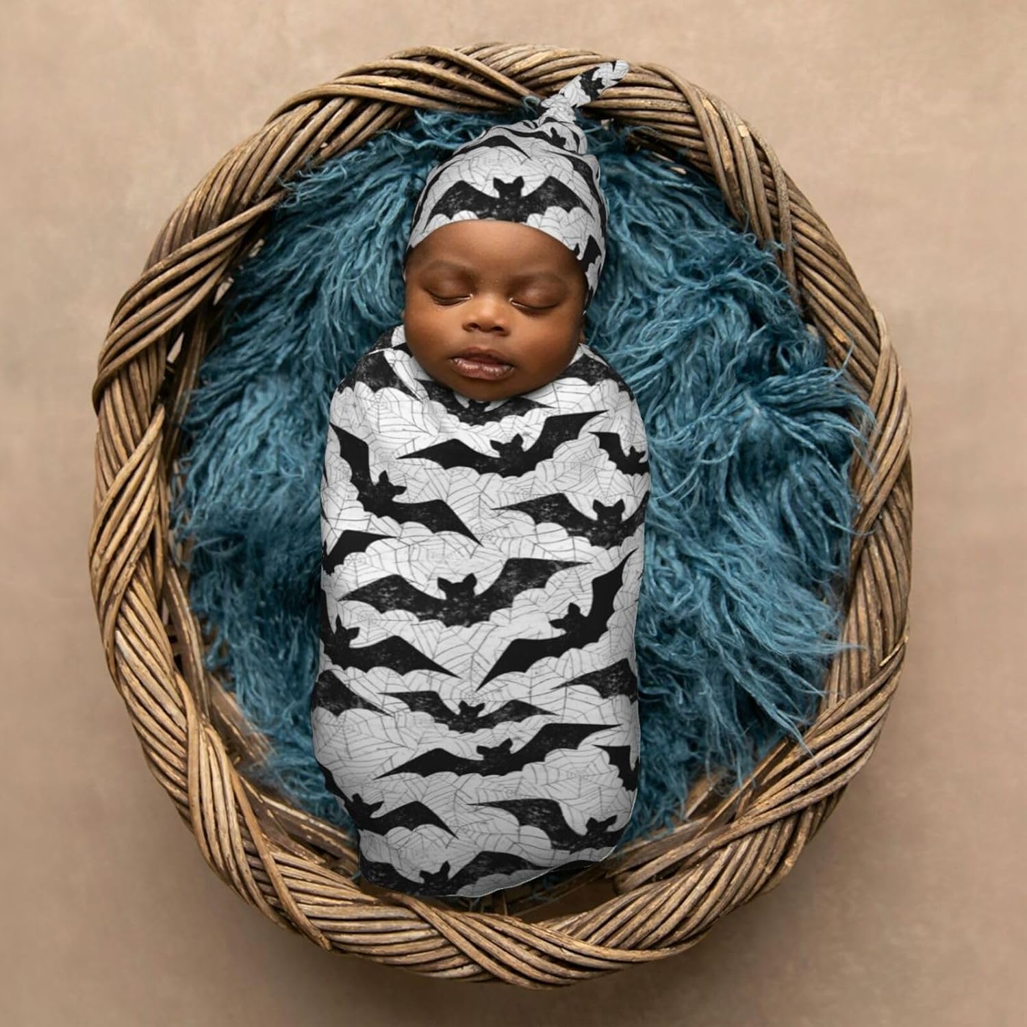 Muishi Black Bat Newborn Swaddle Blanket Hat Set 1