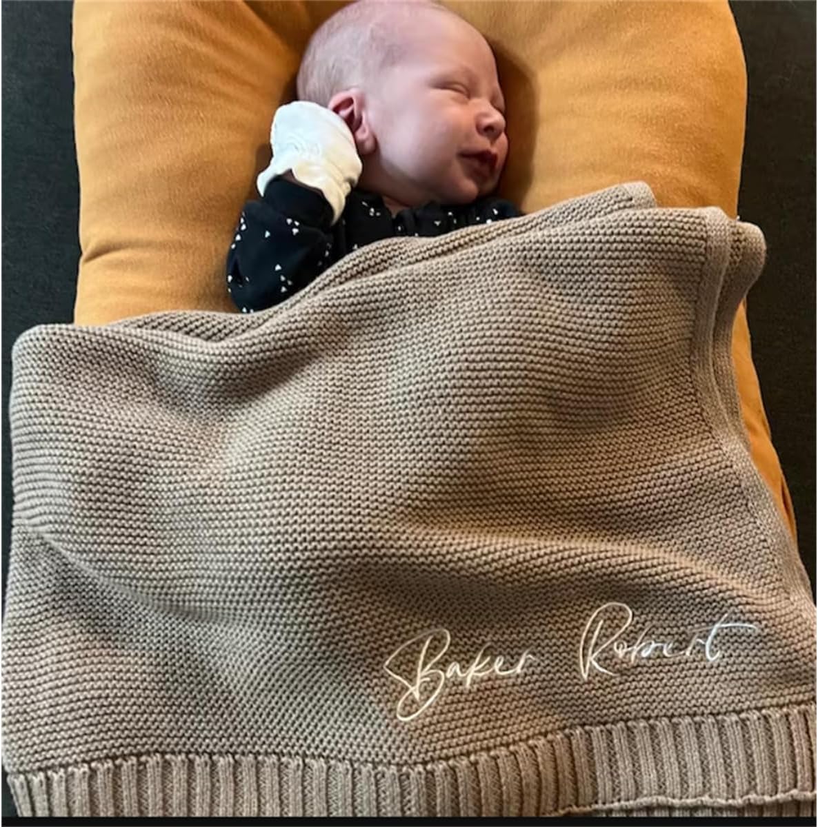 Personalized Embroidered Baby Blanket with Name 1