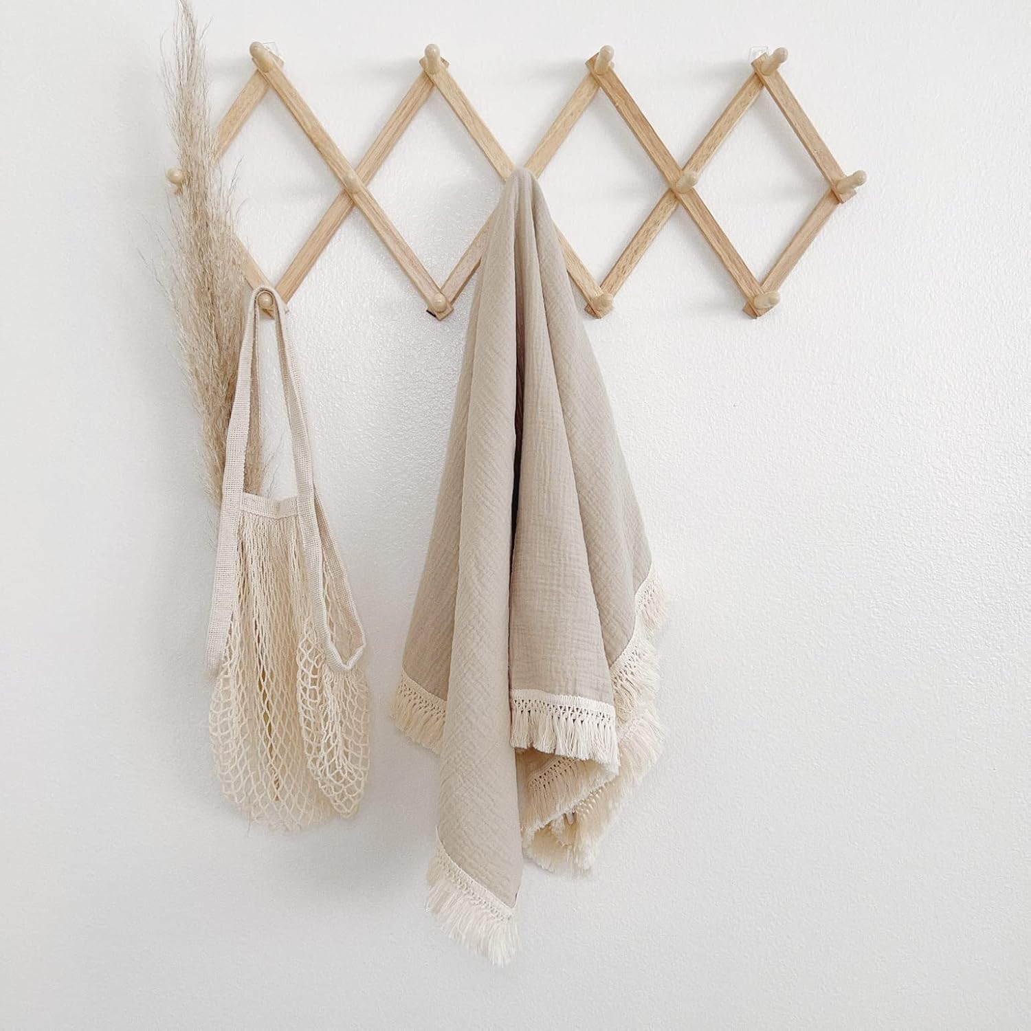 Bettrkind Muslin Swaddle Blanket with Fringe - Tan