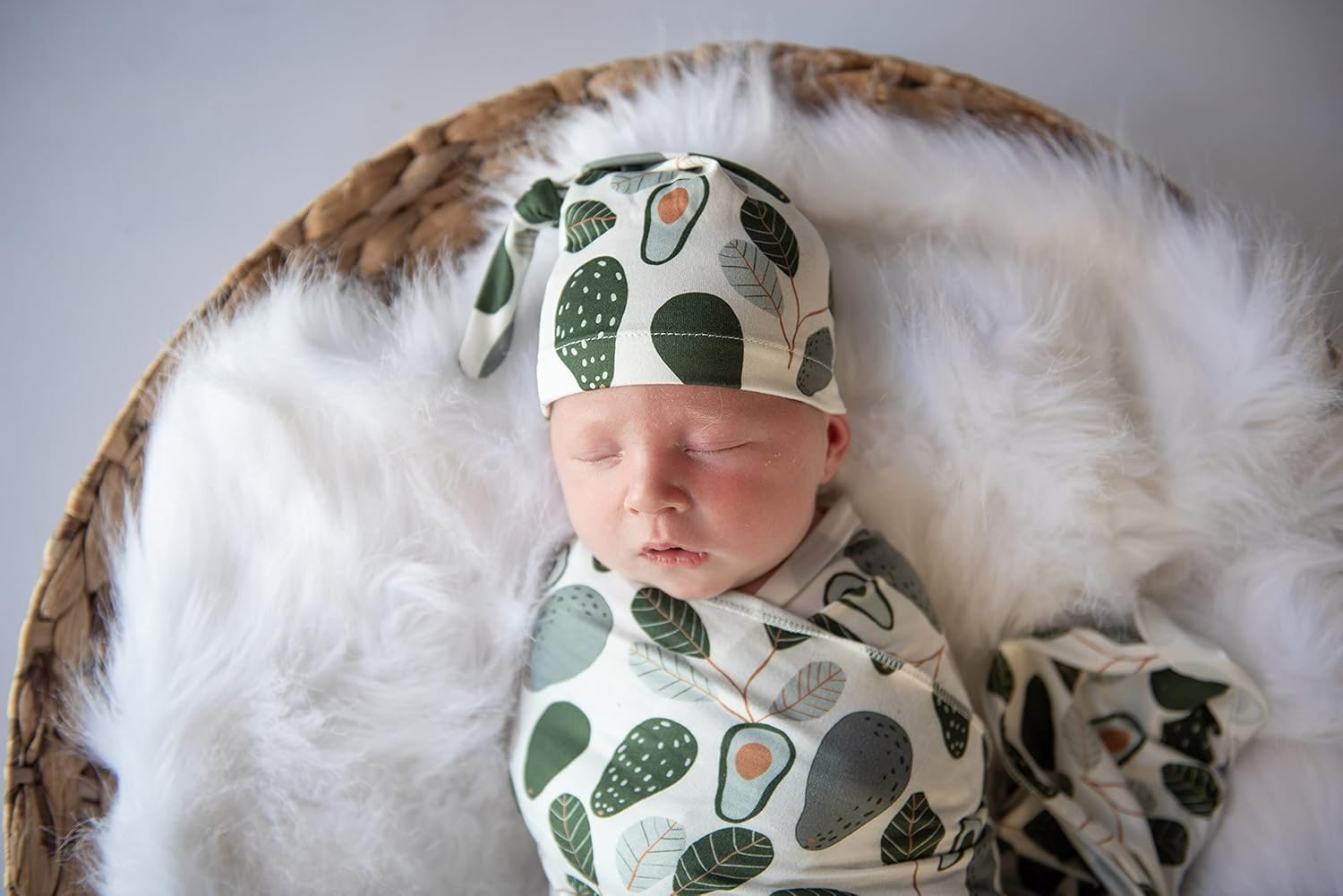 Terriboo Newborn Swaddle Blanket Set with Beanie