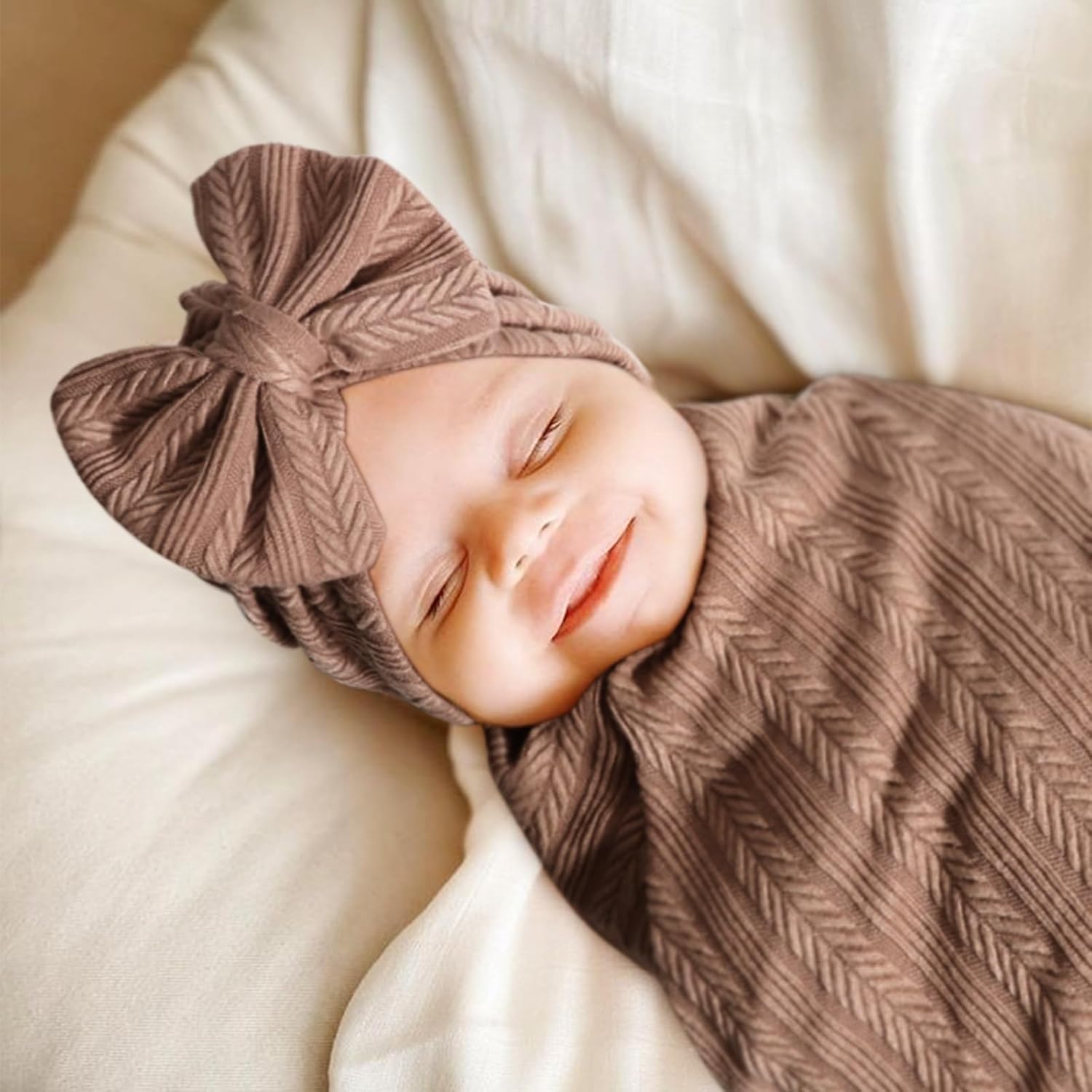 AQOKKA Newborn Swaddle Blanket with Bow Hat Mittens Set 1