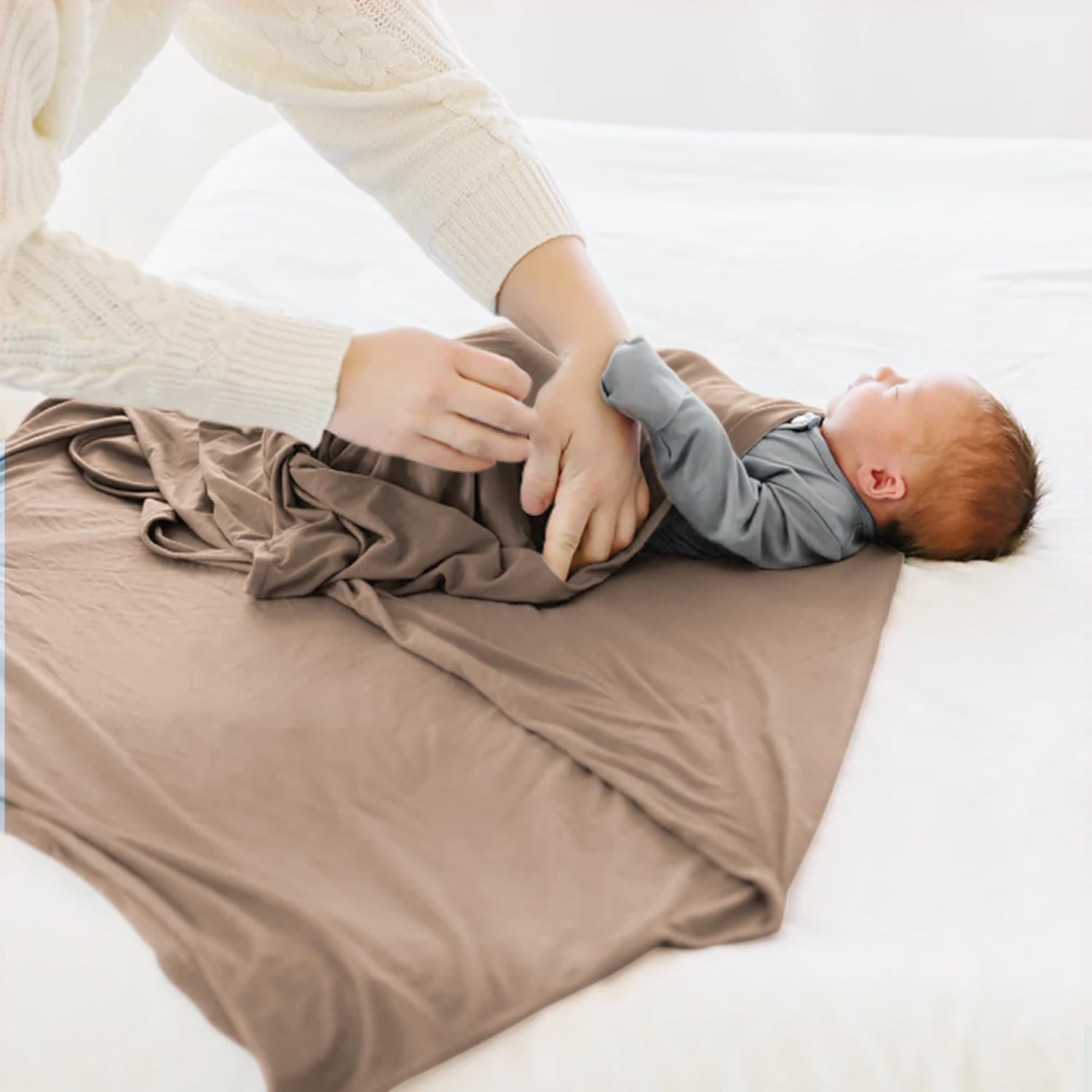 MairMore Baby Swaddle Blanket with Beanie Set Brown 1
