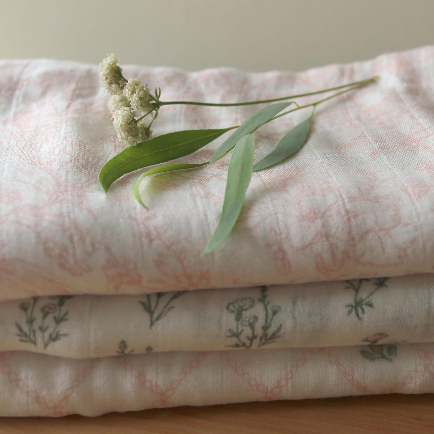 aden anais French Floral Swaddle Blanket 3 Pack 1
