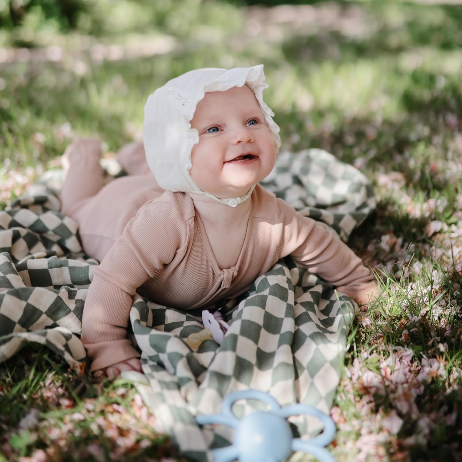 Mushie Muslin Swaddle Blanket - Olive Check 100 Organic Cotton