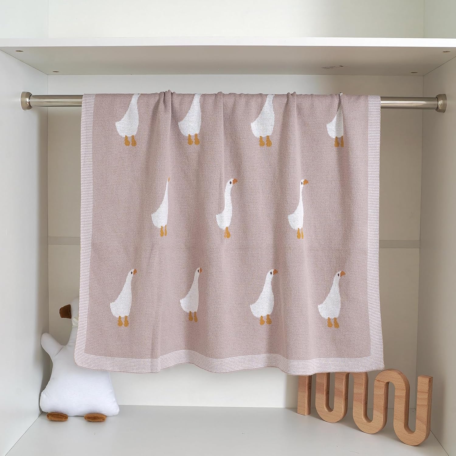 Mimixiong Soft Cotton Baby Blanket with Cute Goose
