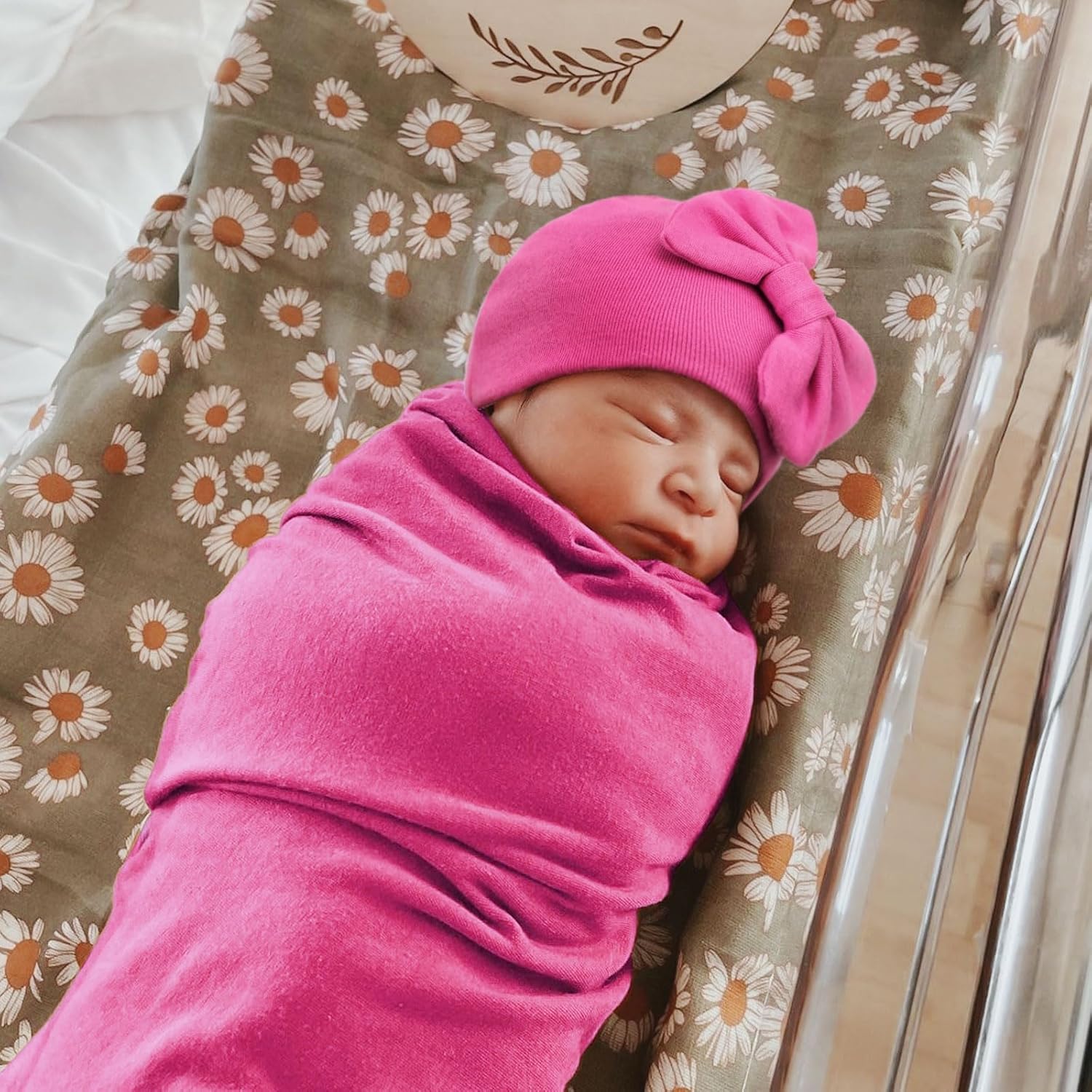 AQOKKA Newborn Swaddle Blanket with Bow Hat Mittens Wooden Card Set