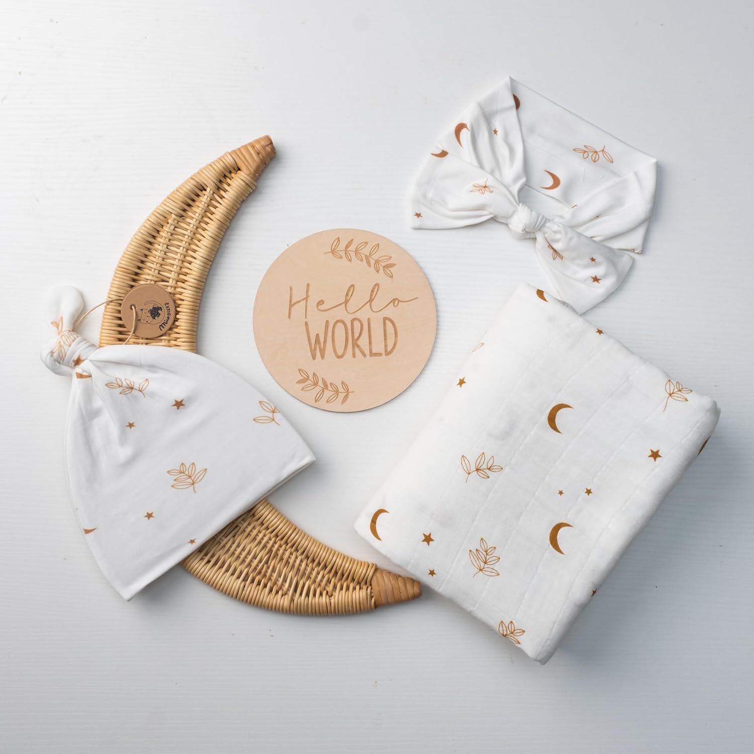 Miaoberry Organic Muslin Swaddle Blanket and Hat Set