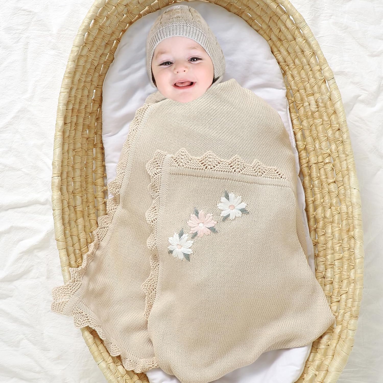 LAWKUL Beige Floral Swaddling Blanket 40x30 Infant Blanket