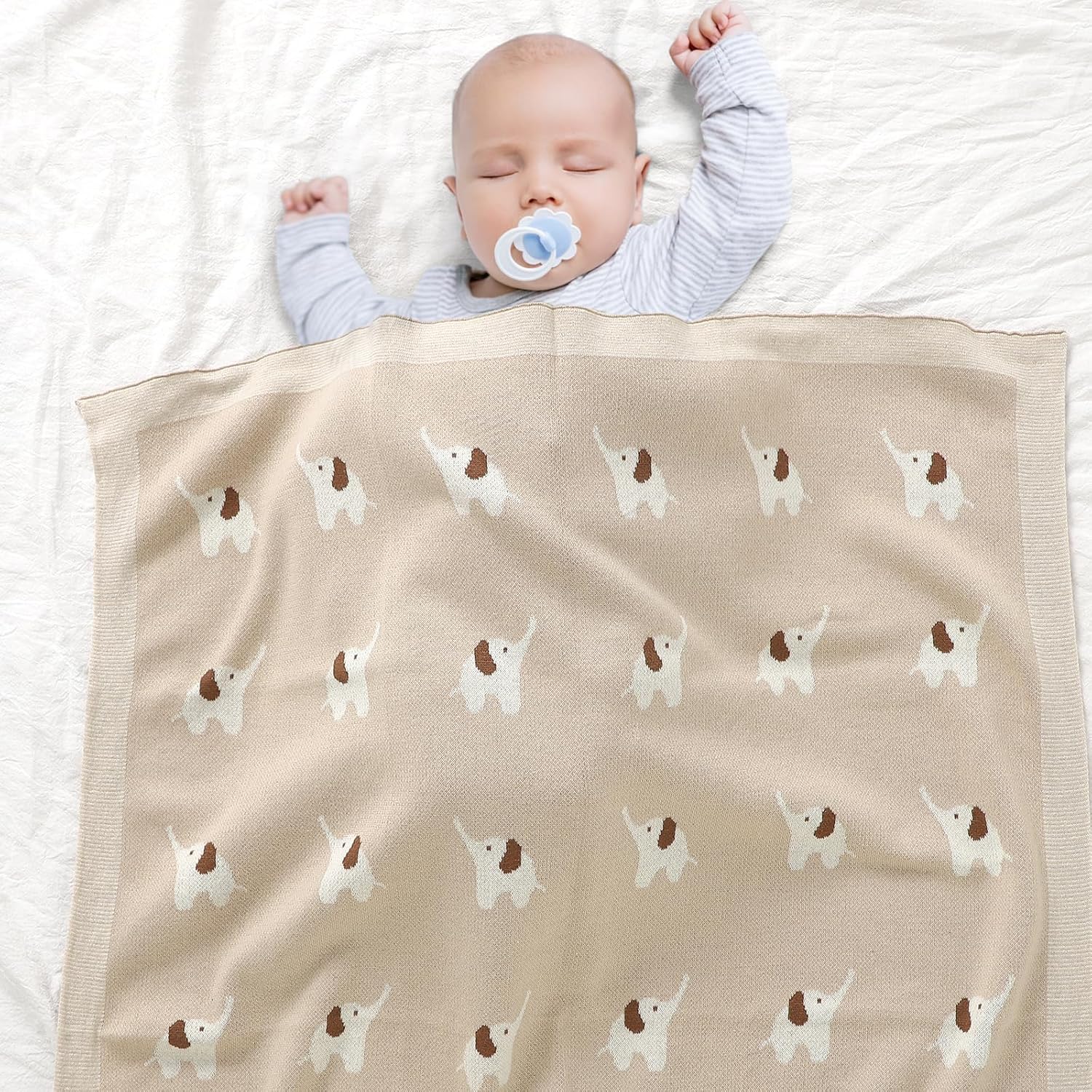 Hadetoto Soft Cotton Baby Blanket with Elephant Design - Camel 90 x 70cm