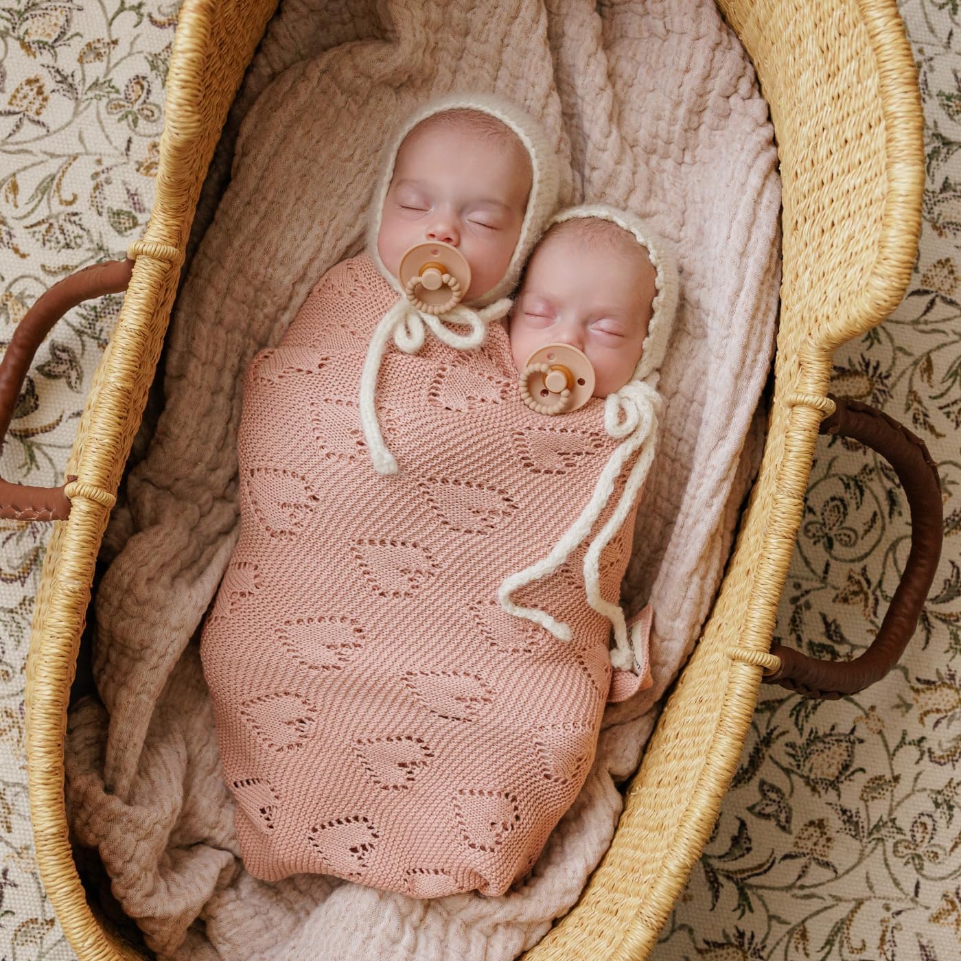 Bleu La La Swaddling Blanket for Girls - Pink Heart Cotton Knit Blanket